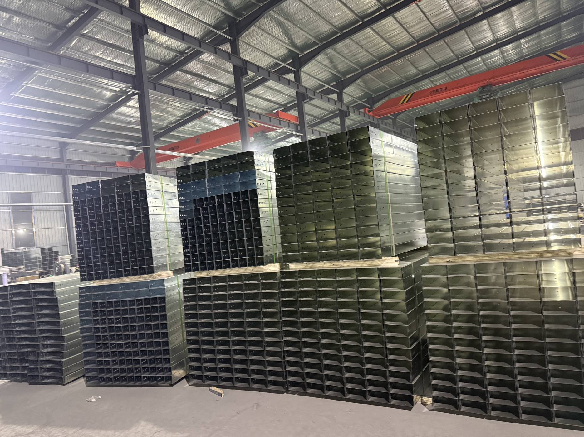 威海市室外桥架喷塑桥架 - 方案